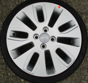 KIA  VELGEN 16 INCH ORGINEEL