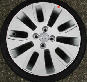 KIA  VELGEN 16 INCH ORGINEEL