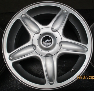 MINI VELGEN 16 INCH 4 GAATS