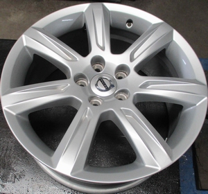 VOLVO V90 17 INCH ORGINEEL DEMO